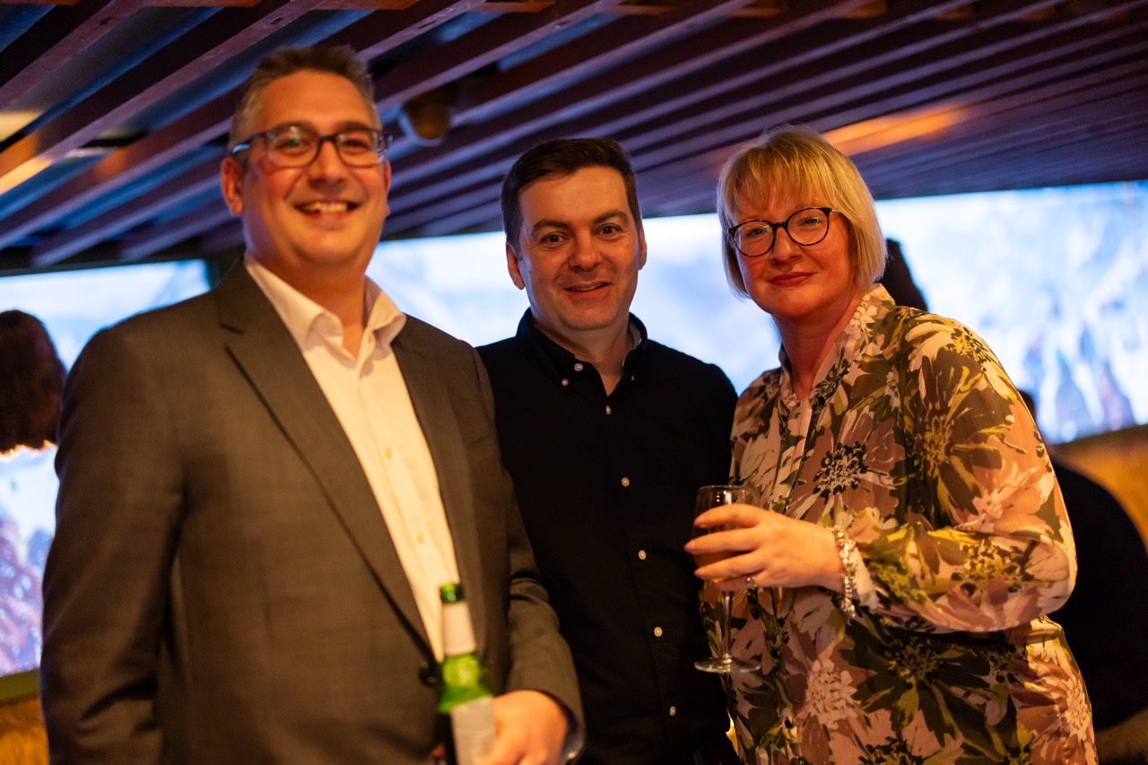 twobytwo_THIS_Is_Apres_102 Large