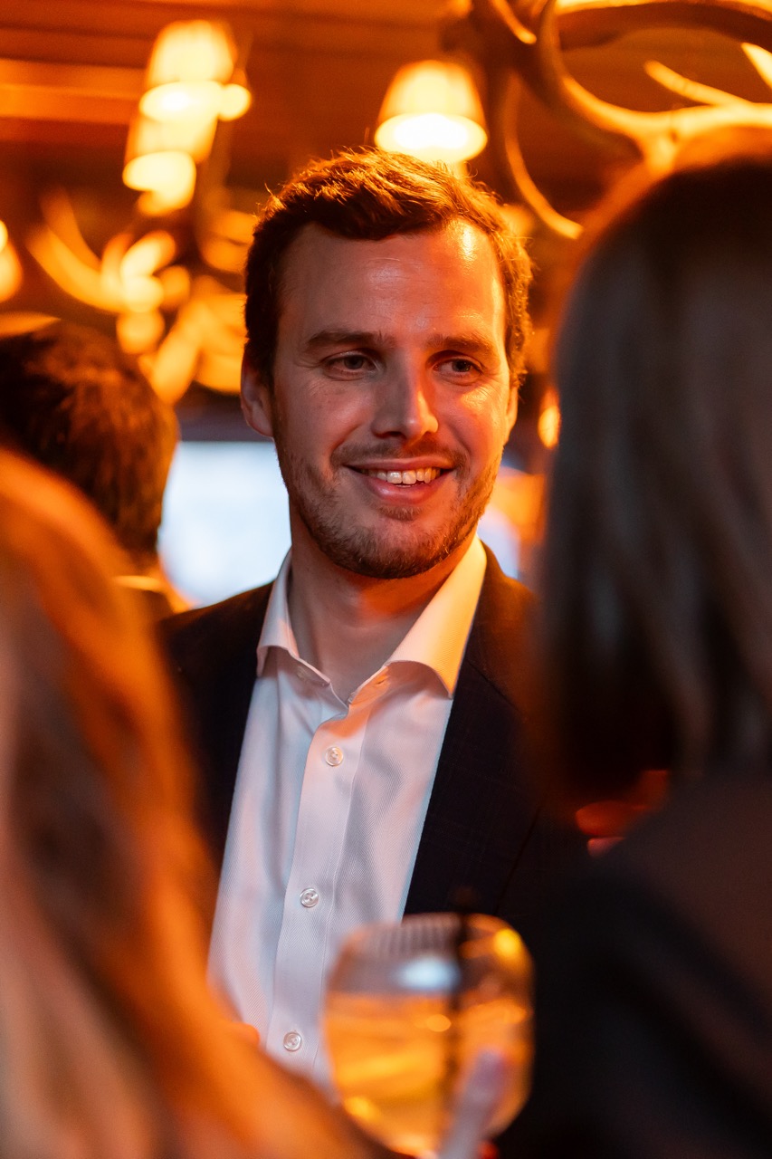 twobytwo_THIS_Is_Apres_173 Large