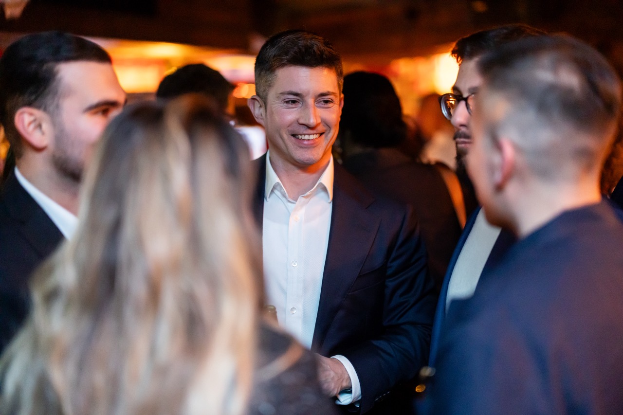 twobytwo_THIS_Is_Apres_182 Large