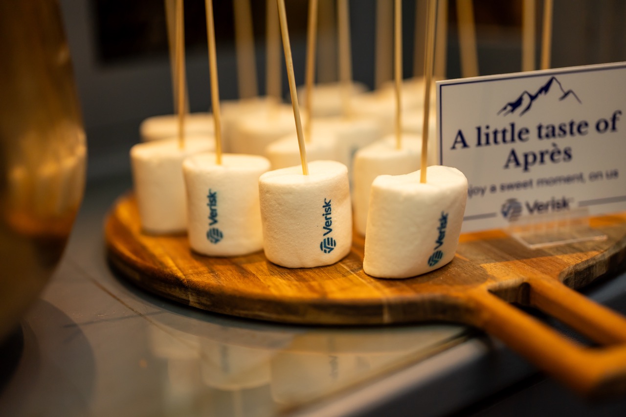 twobytwo_THIS_Is_Apres_240 Large