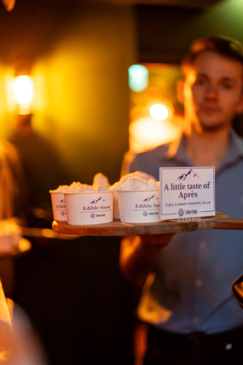 twobytwo_THIS_Is_Apres_252 Large